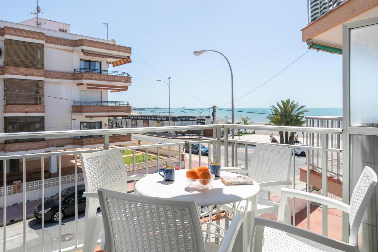 Apartment With Stunning Sea Views サンタ・ポラ エクステリア 写真